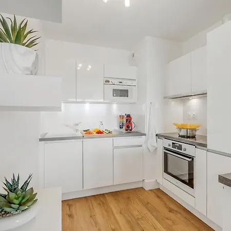 1 Bedroom - Splendid View&pool - Happy *