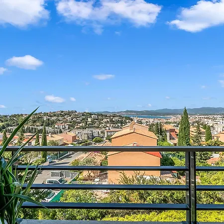 Apartment 1 Bedroom - Splendid View & Pool - Happy *